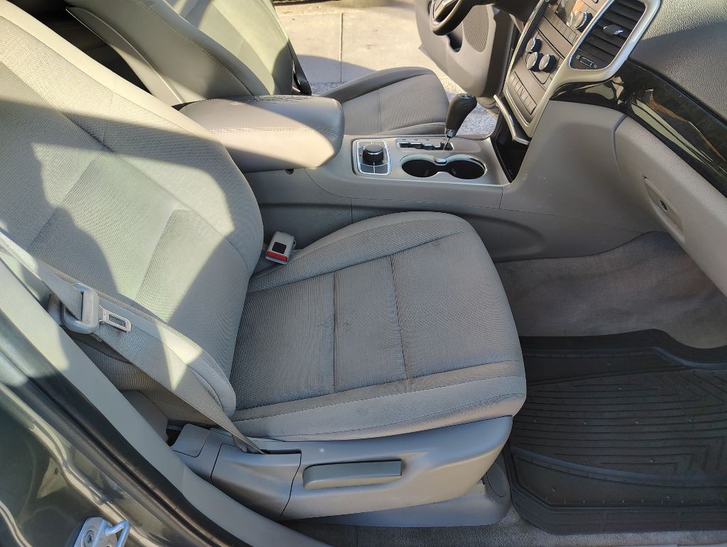 2013 Jeep Grand Cherokee Image 12