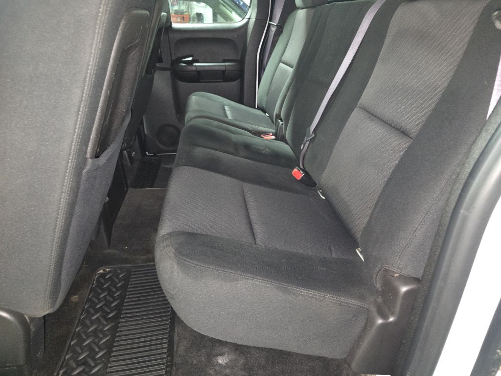 2011 Chevrolet Silverado 1500 Image 12