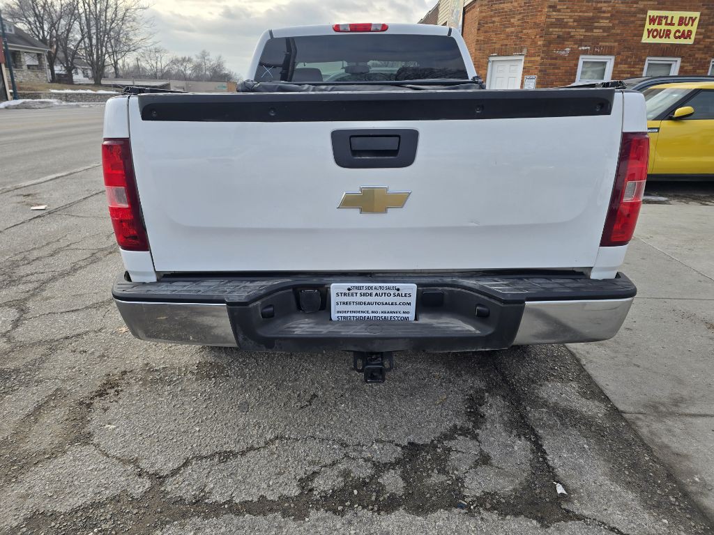2011 Chevrolet Silverado 1500 Image 5