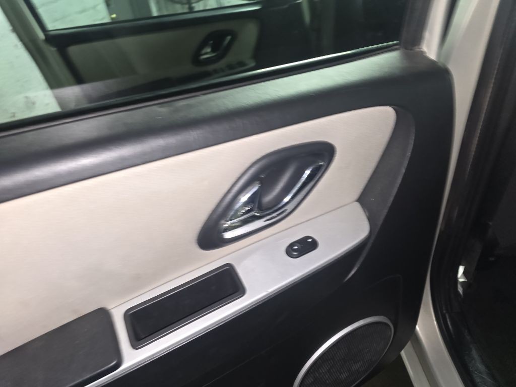 2006 Mercury Mariner Image 12