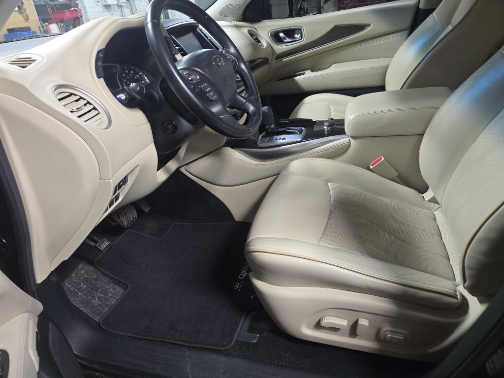 2015 INFINITI QX60 Image 9