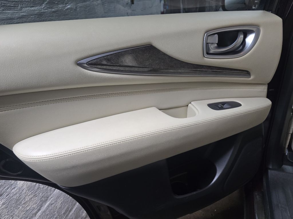 2015 INFINITI QX60 Image 14