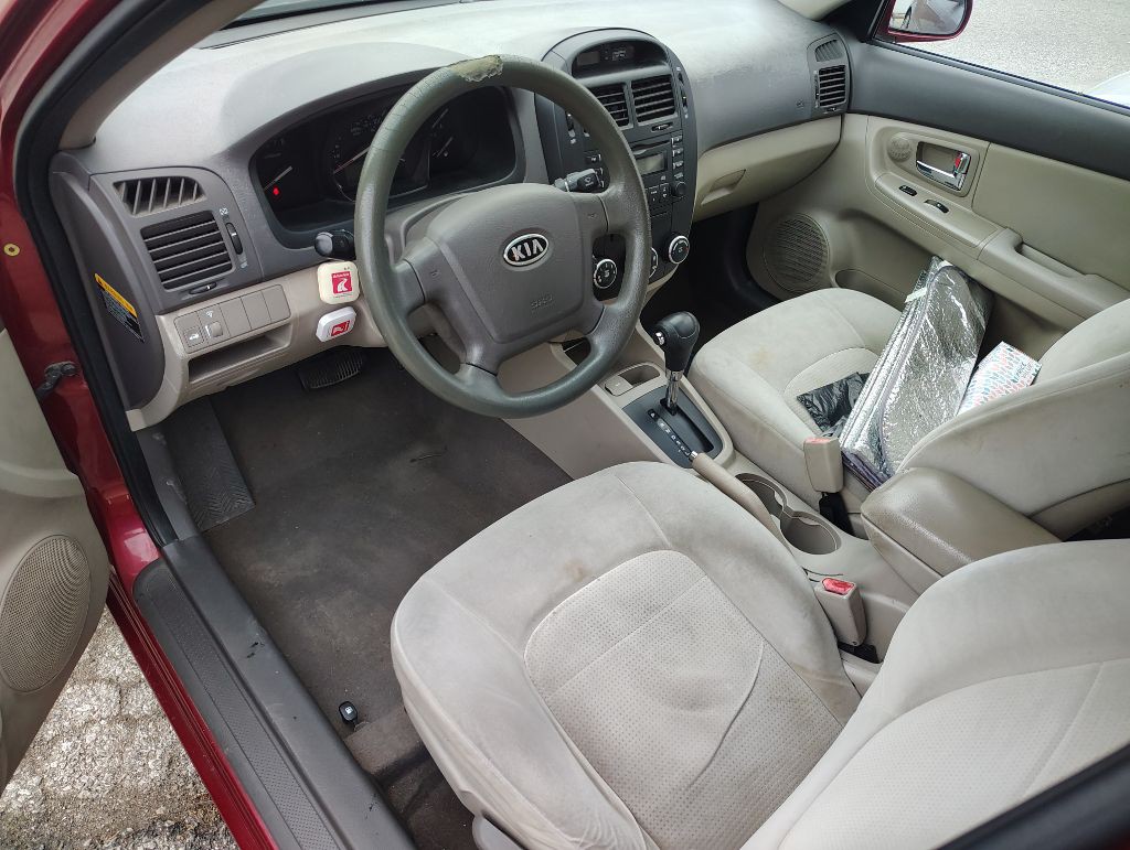 2009 Kia Spectra Image 11