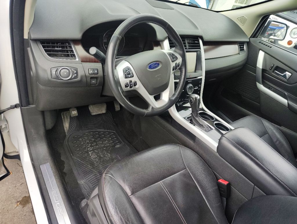 2013 Ford Edge Image 10