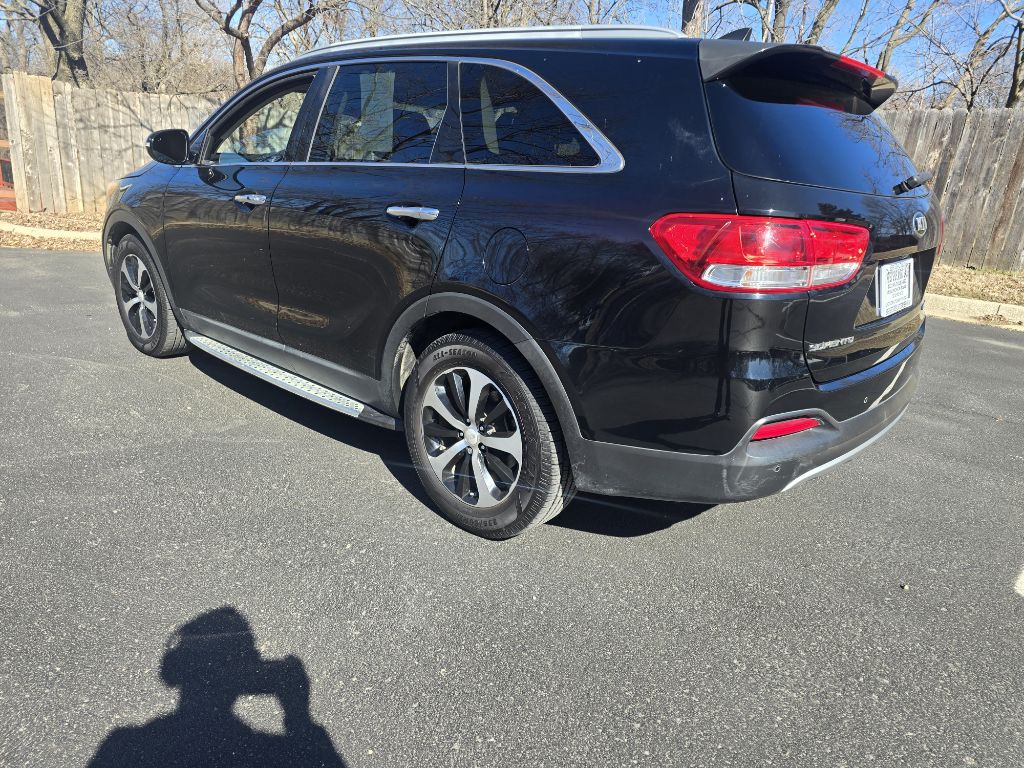 2016 Kia Sorento Image 4