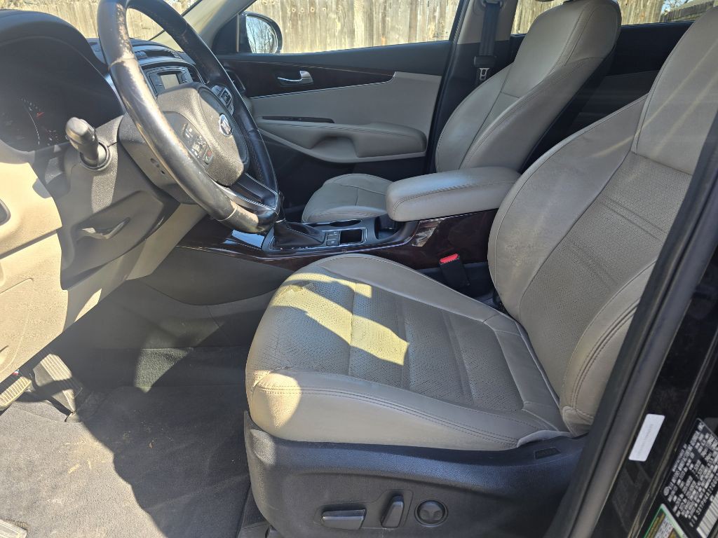 2016 Kia Sorento Image 11