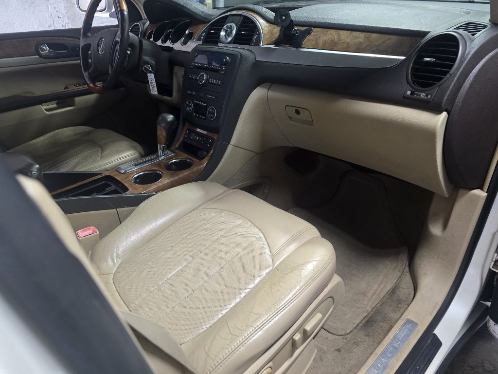 2008 Buick Enclave Image 9