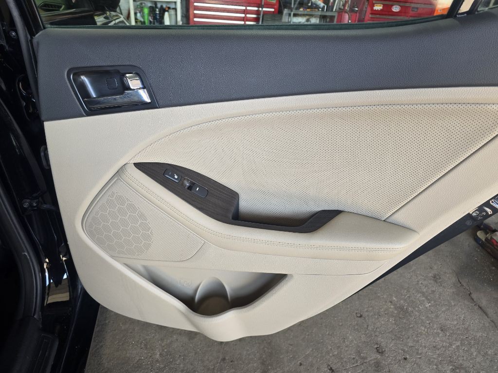 2013 Kia Optima Image 16