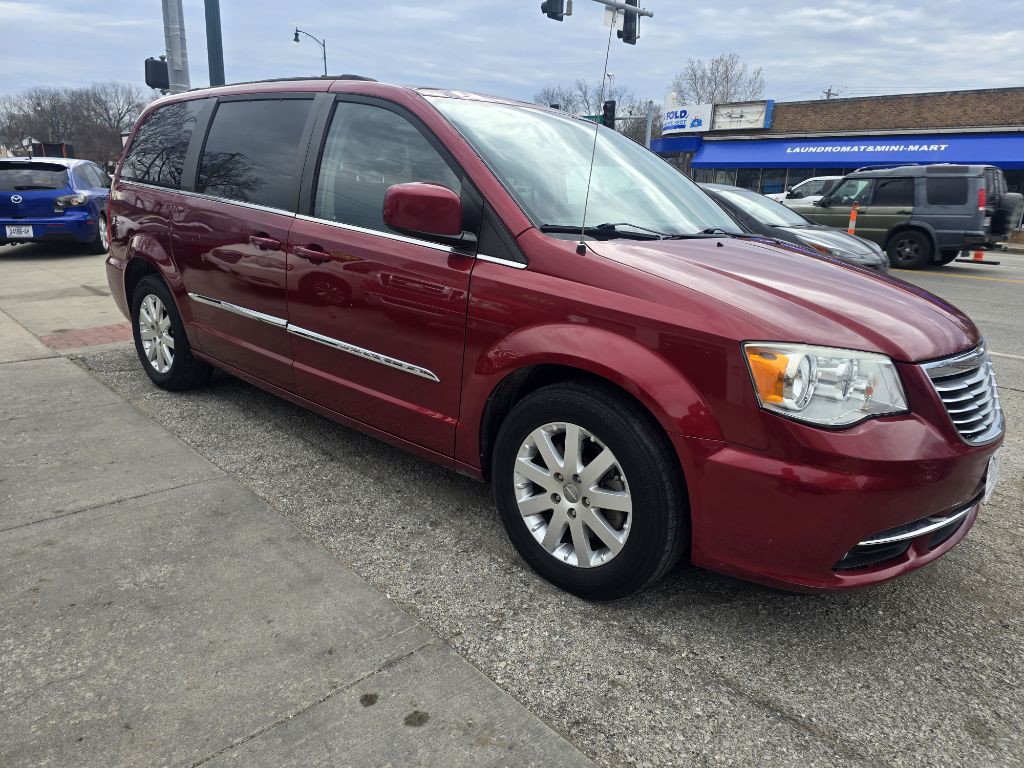 2015 Chrysler Town & Country Image 19