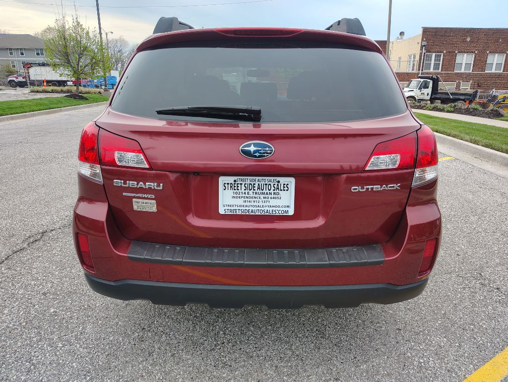 2013 Subaru Outback Image 5