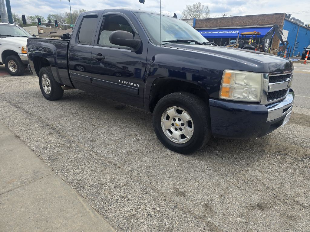 2010 Chevrolet Silverado 1500 Image 1