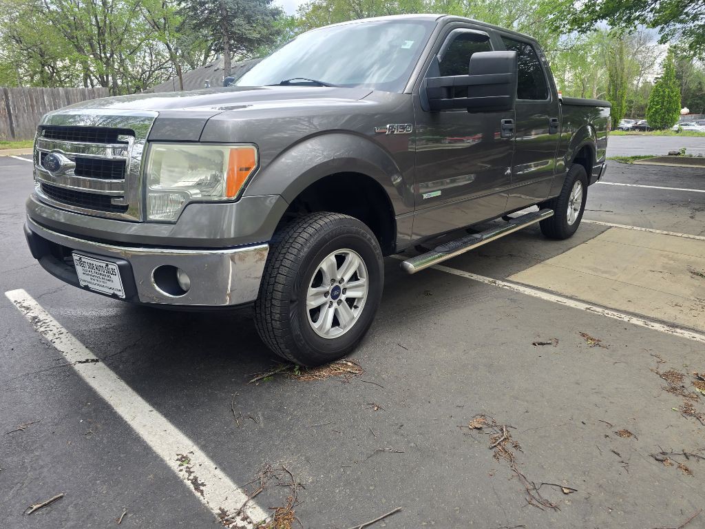 2013 Ford F-150 Image 1