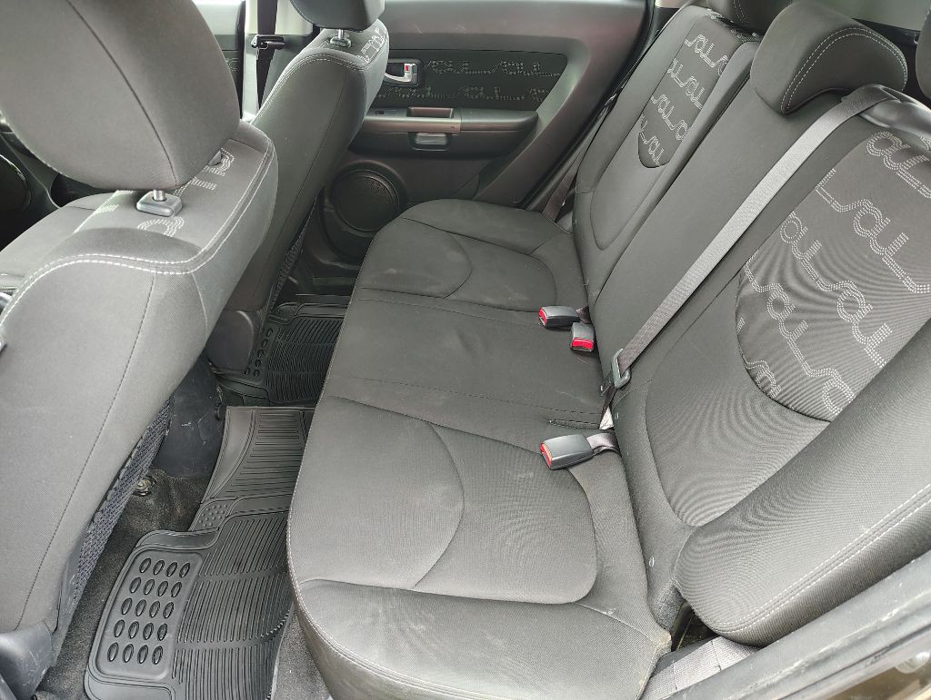 2013 Kia Soul Image 22