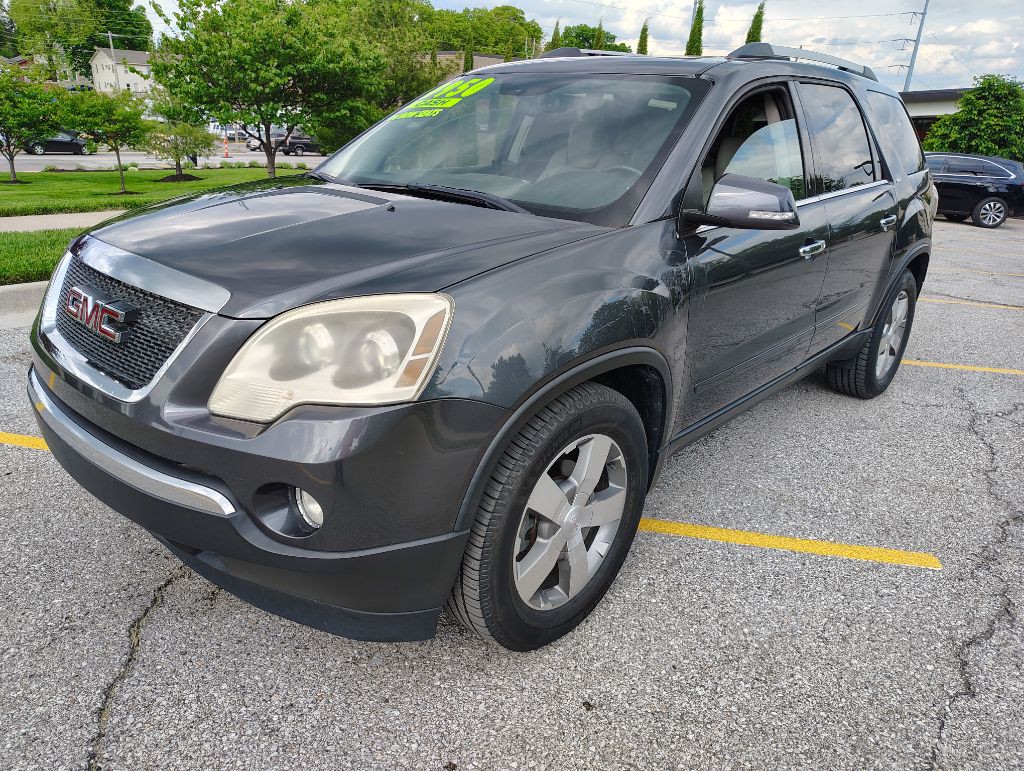 2011 GMC Acadia Image 2