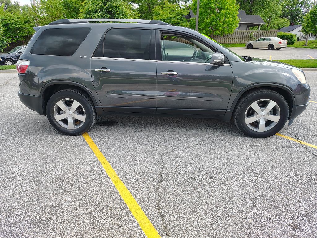 2011 GMC Acadia Image 3