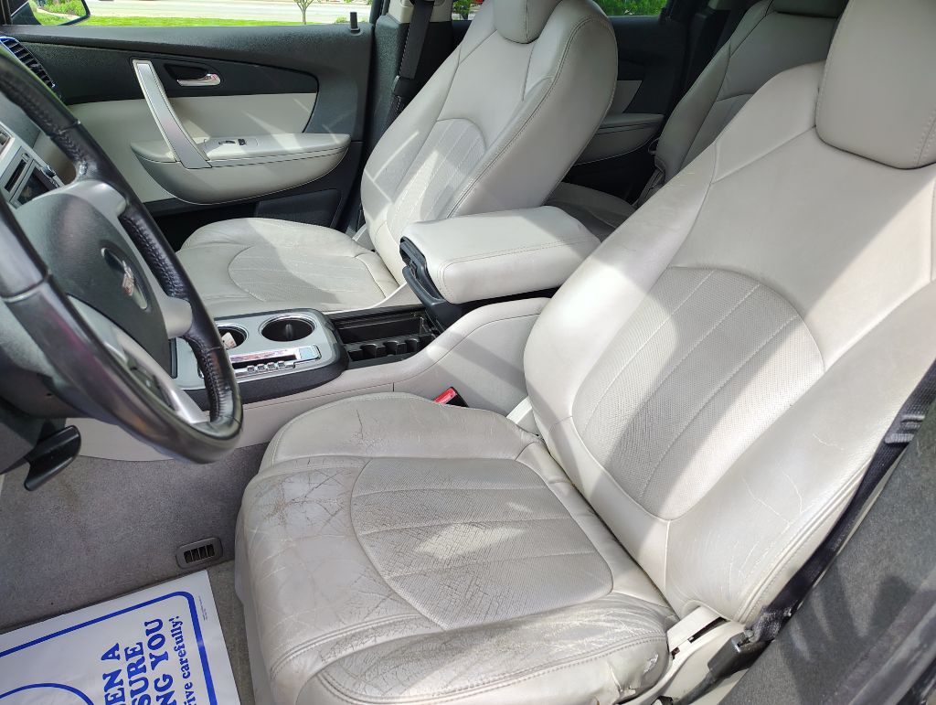 2011 GMC Acadia Image 15