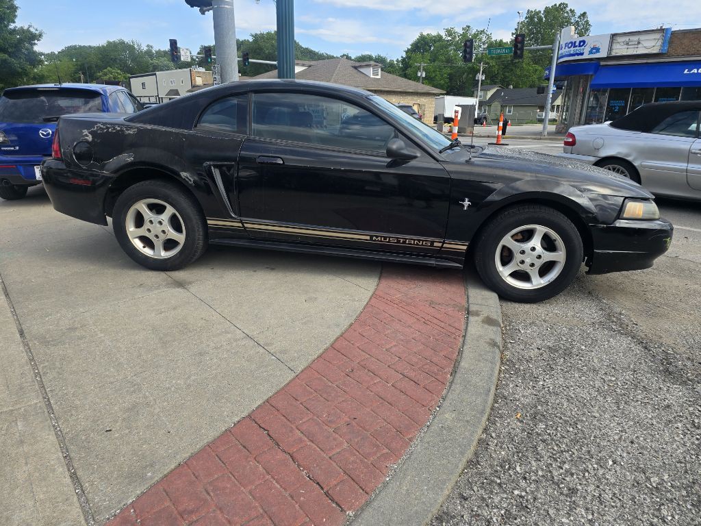 2001 Ford Mustang Image 6