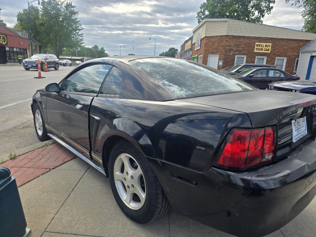 2001 Ford Mustang Image 7