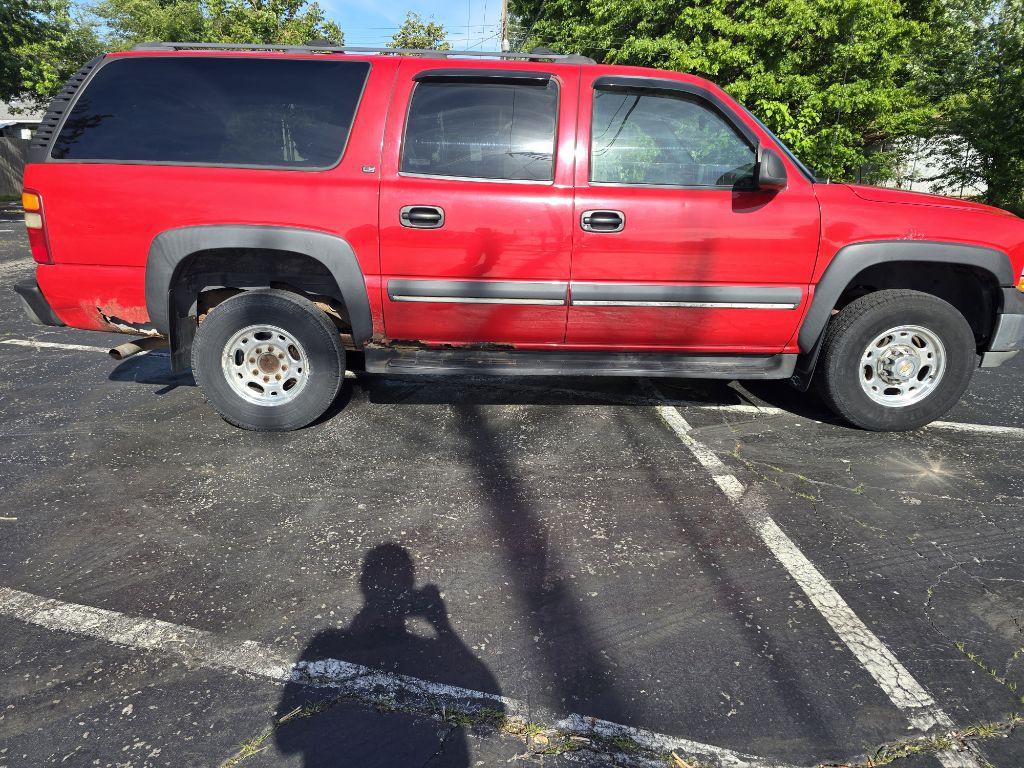 2002 Chevrolet Suburban Image 7