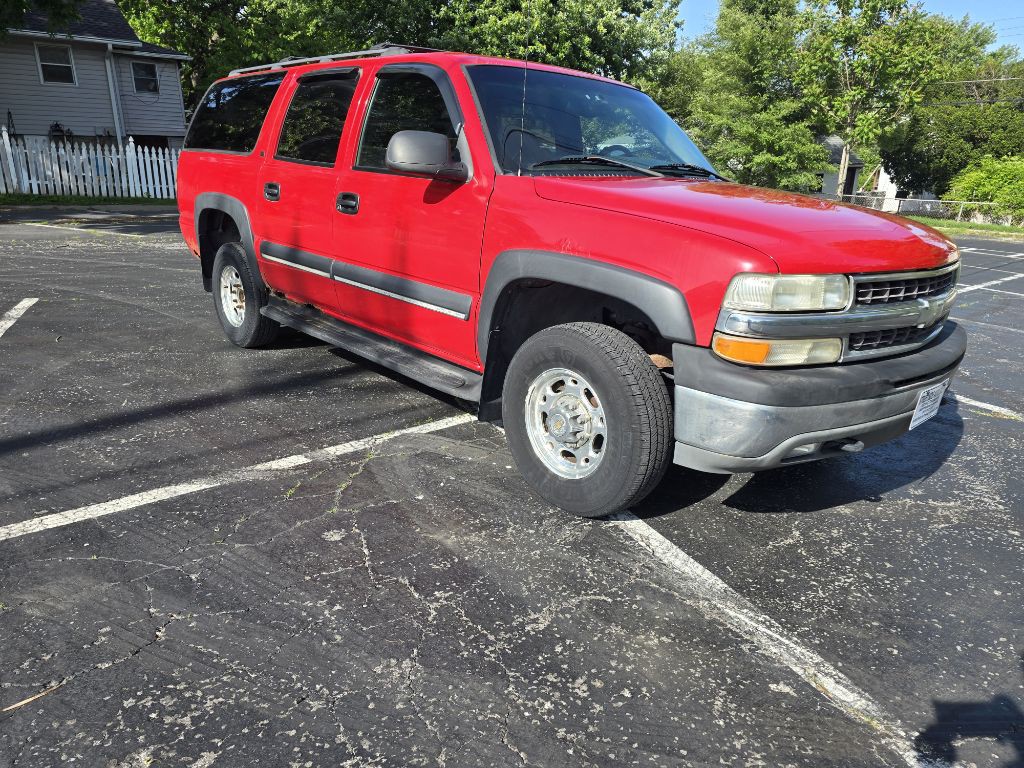 2002 Chevrolet Suburban Image 8
