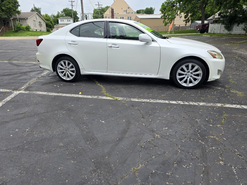2008 Lexus IS Image 2