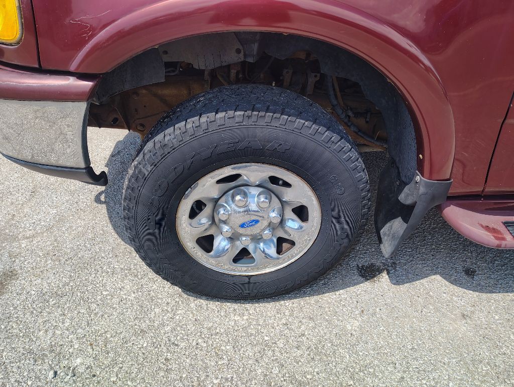 1998 Ford F-250 Image 13