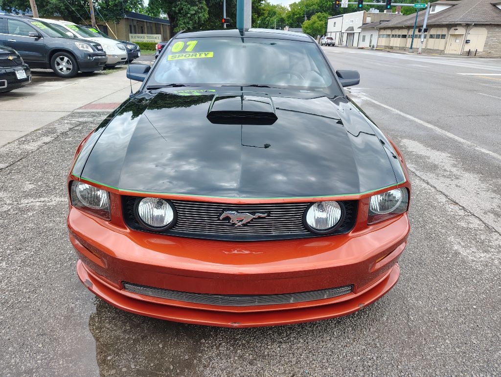 2007 Ford Mustang Image 8