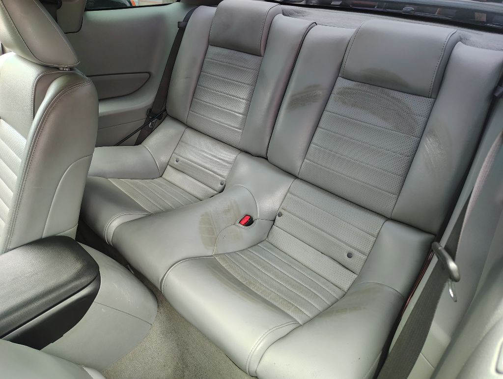 2007 Ford Mustang Image 20