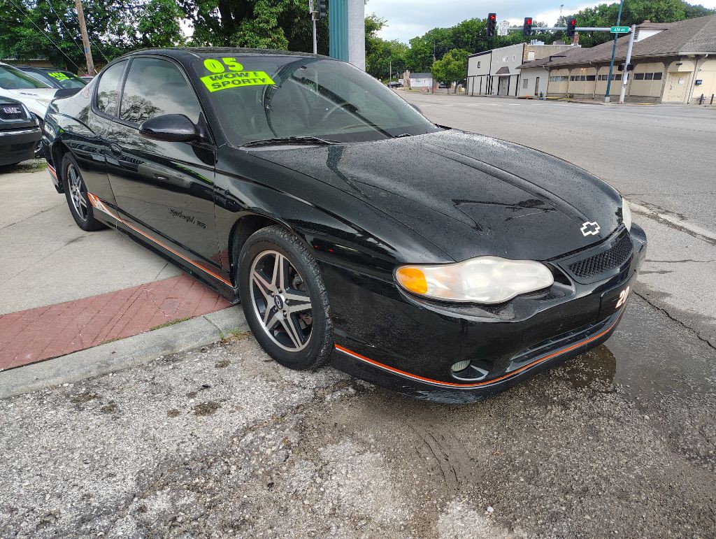 2005 Chevrolet Monte Carlo Image 2