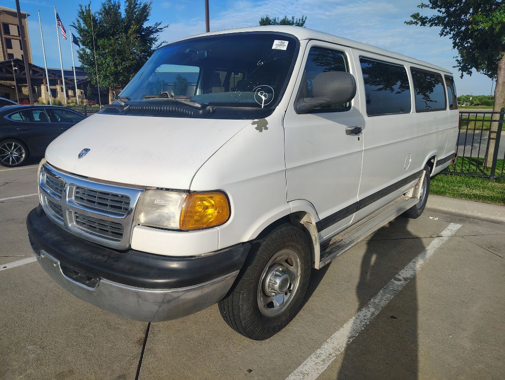 1999 Dodge Ram Van Image 4