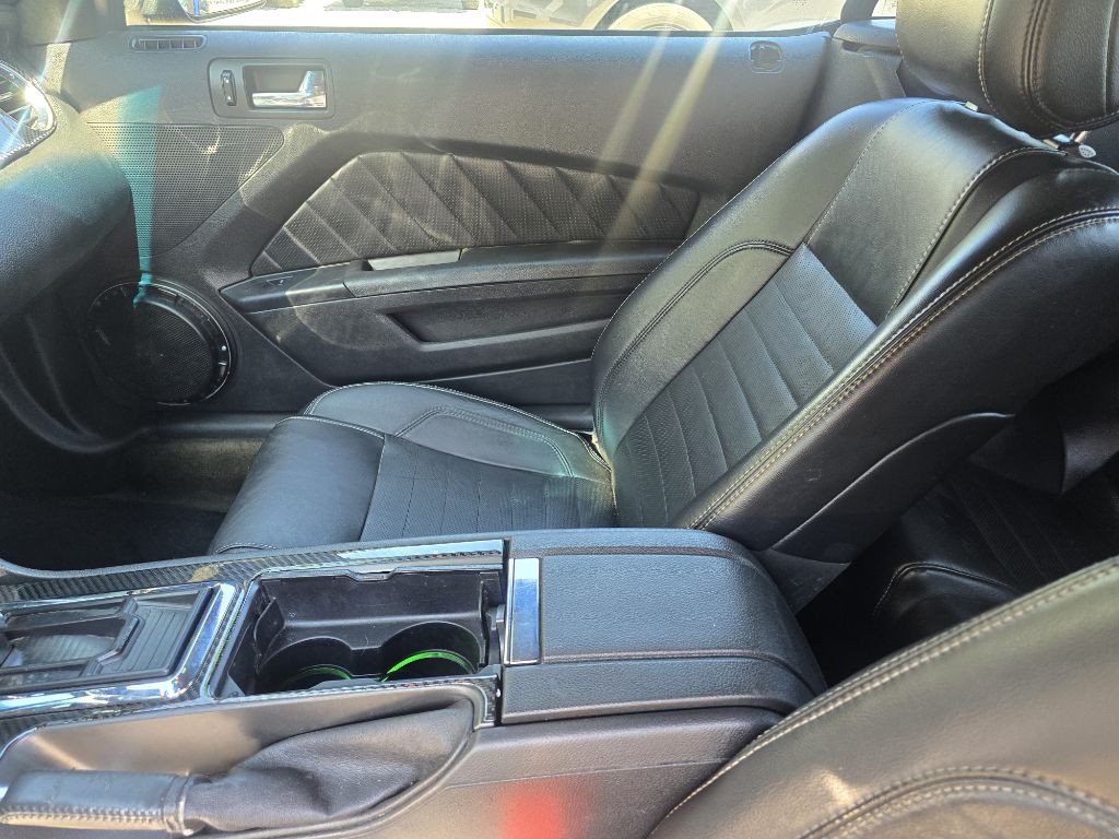 2014 Ford Mustang Image 11