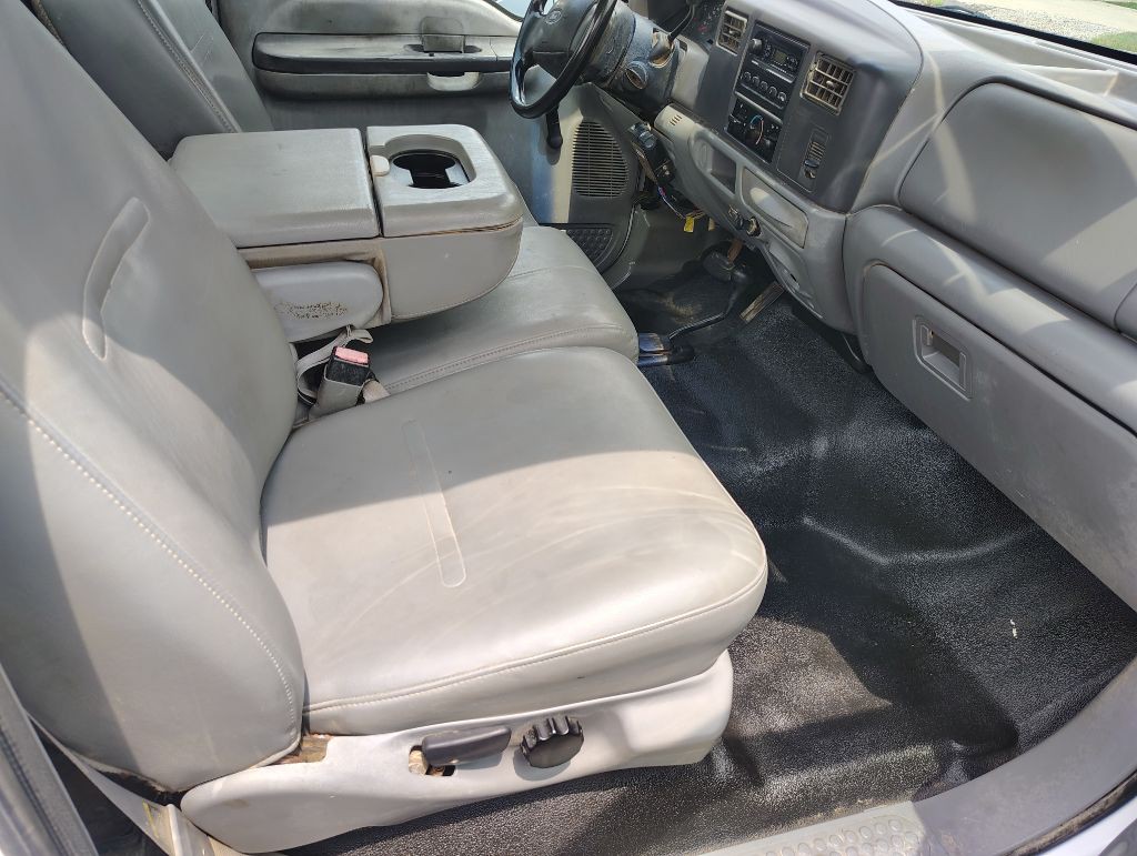 2003 Ford F-350 Image 16