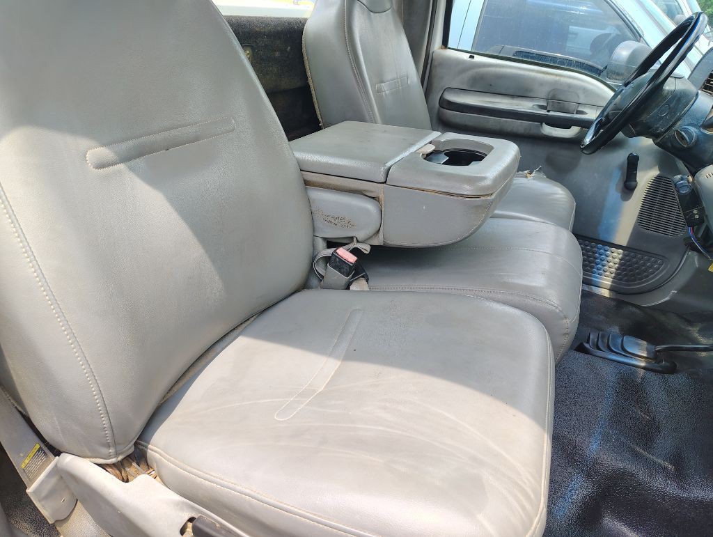 2003 Ford F-350 Image 18