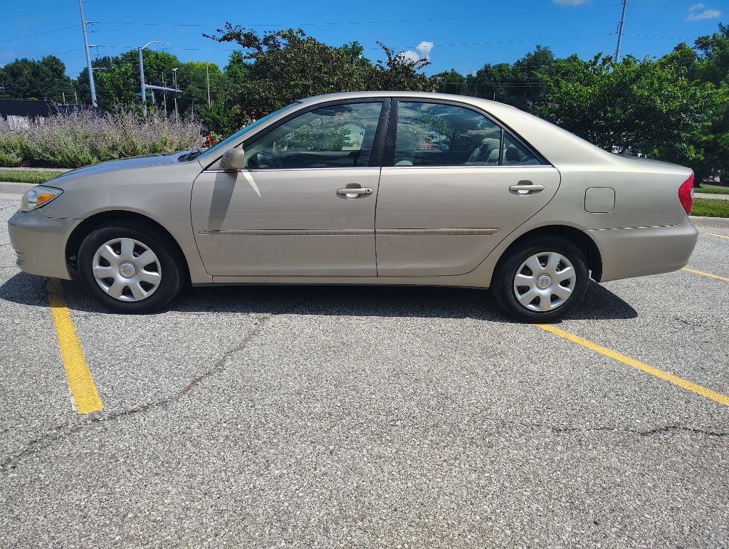 2003 Toyota Camry Image 3