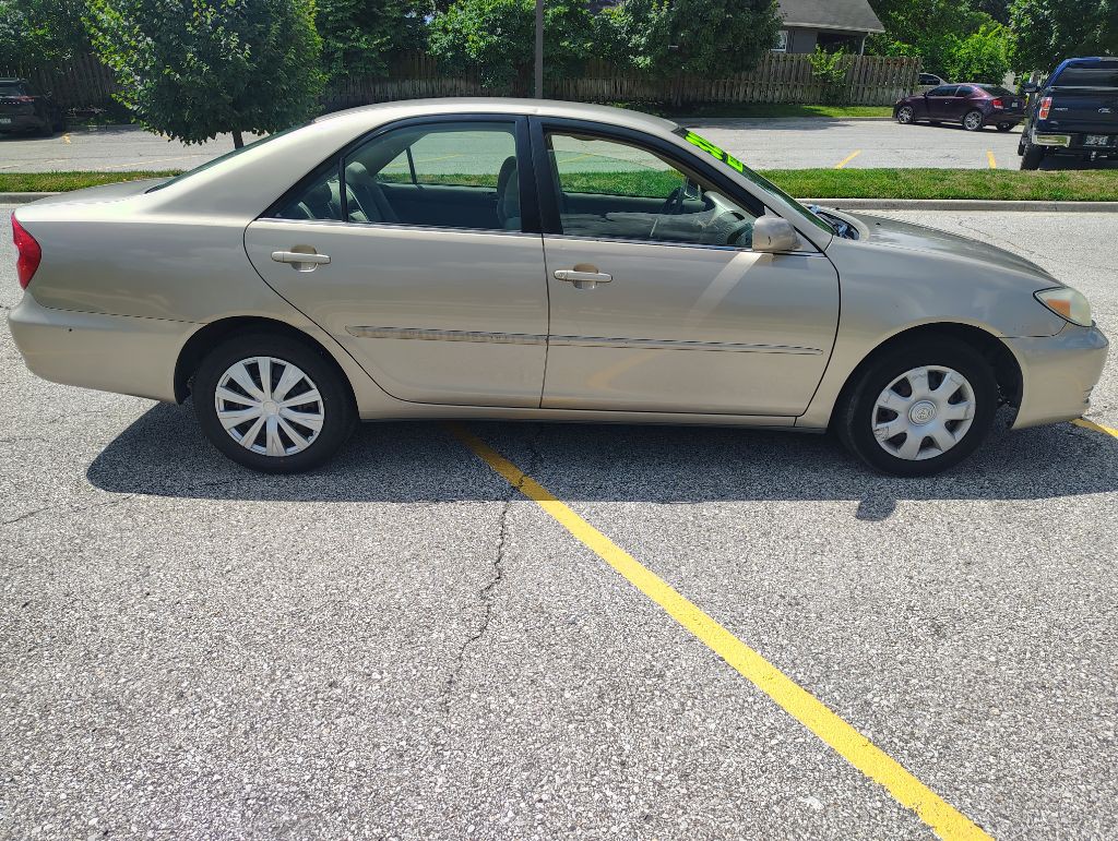 2003 Toyota Camry Image 4