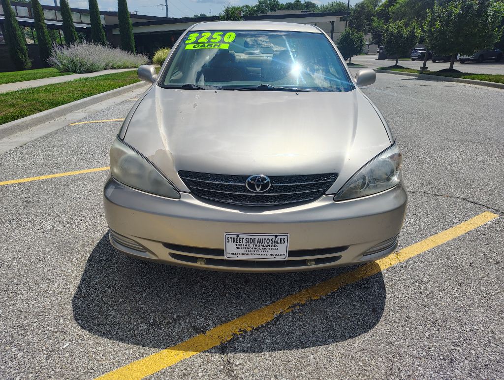 2003 Toyota Camry Image 7