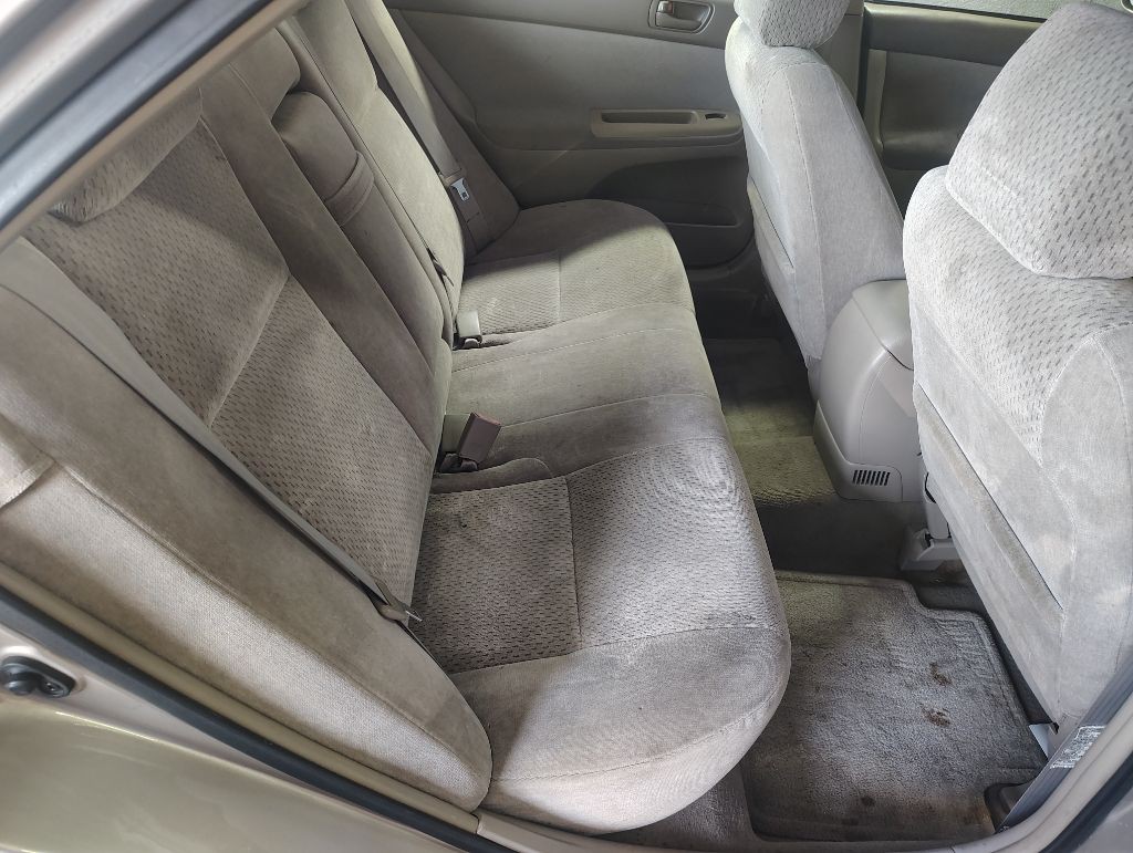 2003 Toyota Camry Image 13