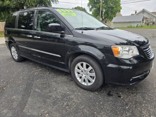 Image for 2015 Chrysler Town & Country Touring ID: 7554848