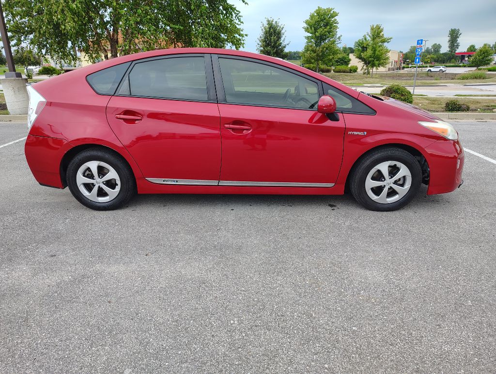 2012 Toyota Prius Image 3