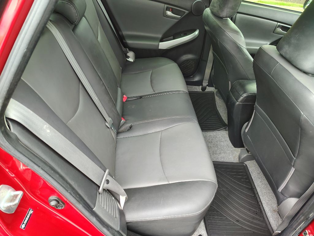 2012 Toyota Prius Image 15