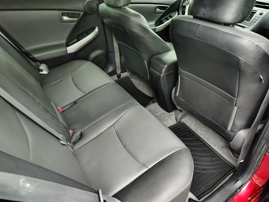 2012 Toyota Prius Image 18