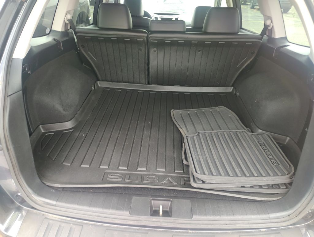 2013 Subaru Outback Image 10