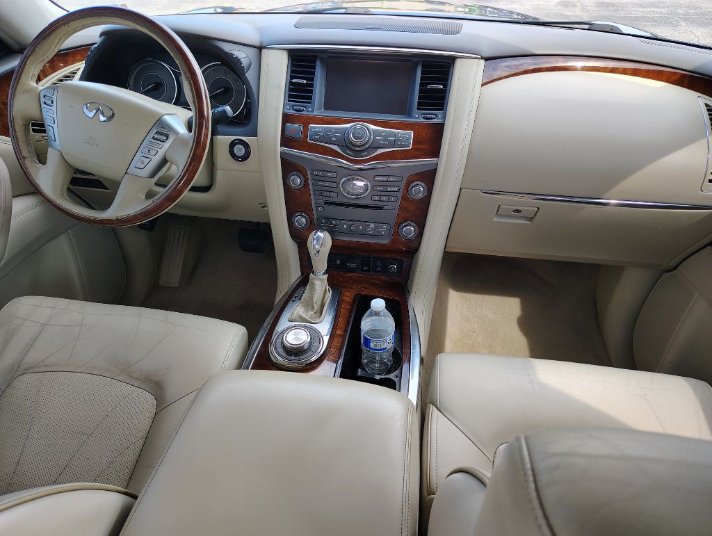 2015 INFINITI QX80 Image 19