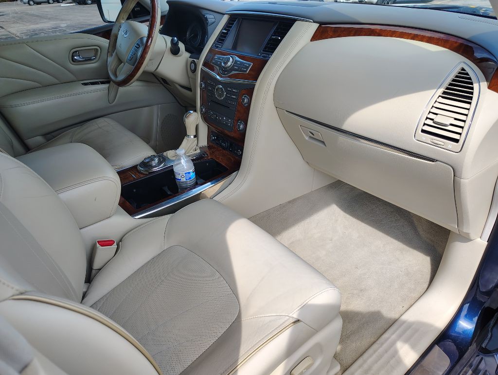 2015 INFINITI QX80 Image 21