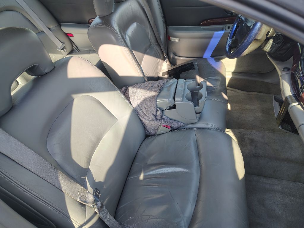 2004 Buick LeSabre Image 10
