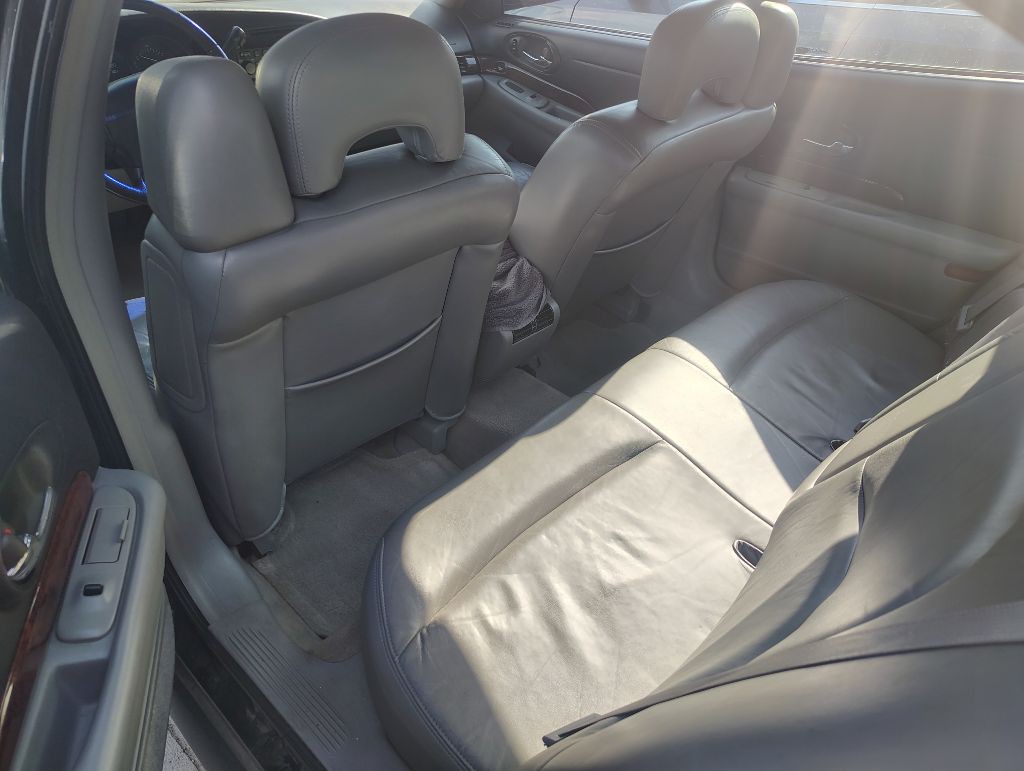 2004 Buick LeSabre Image 11
