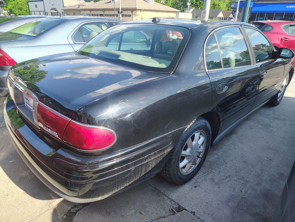 2004 Buick LeSabre Image 2