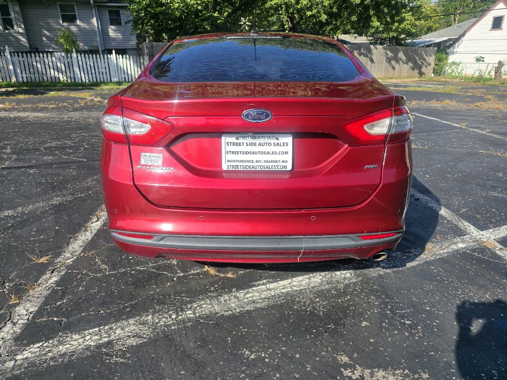 2016 Ford Fusion Image 3