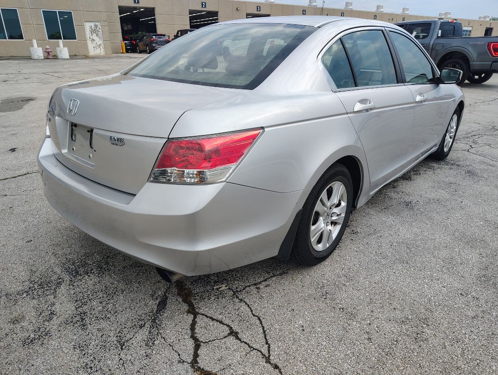 2010 Honda Accord Image 5