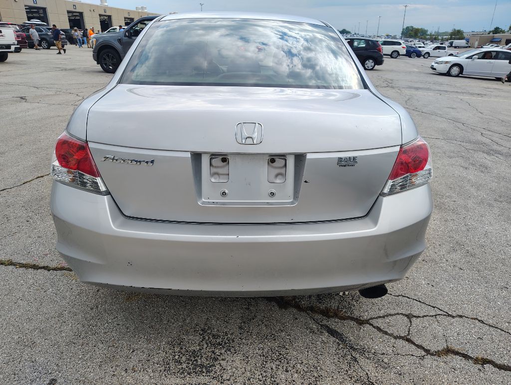 2010 Honda Accord Image 9